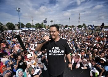 Anies bikin ormas atau partai, tim kecil sudah siap