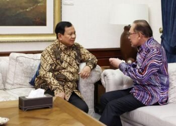 Tiba di Jakarta, PM Anwar Ibrahim langsung bertemu Prabowo