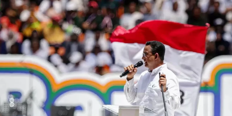 Berada di luar pemerintahan Anies bisa leluasa bangun dukungan