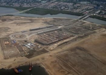 Jika Anies mampu batalkan reklamasi Jakarta, beranikah Prabowo batalkan PSN PIK-2?