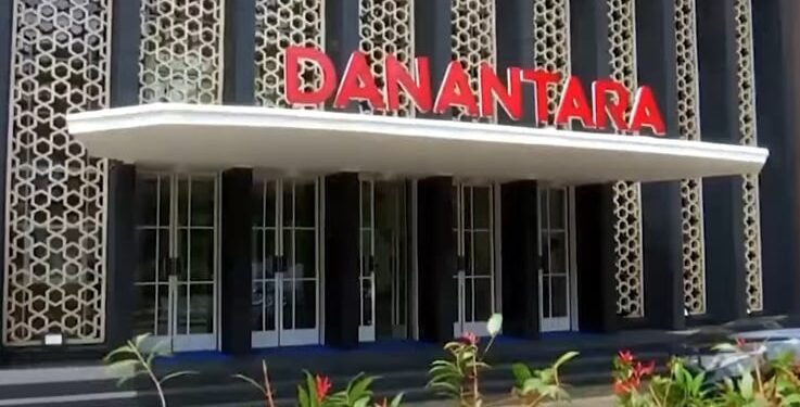 Danantara disyukuri, meskipun membuat negara makin gelap?