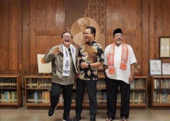 Kerja sama Politik PDIP dan Anies Baswedan untuk menyelamatkan demokrasi