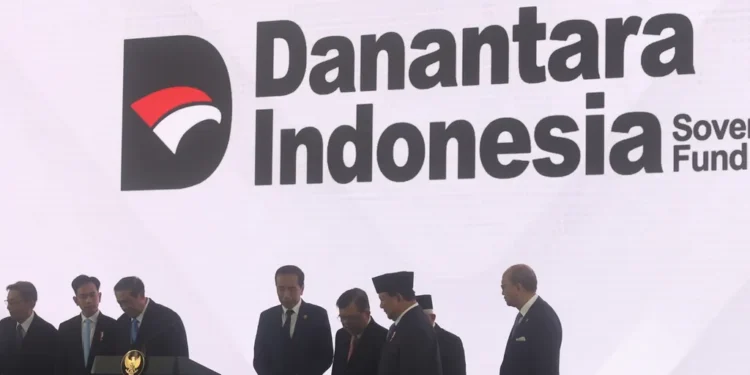 Pemerintahan Prabowo bisa hancur digerogoti oligarki