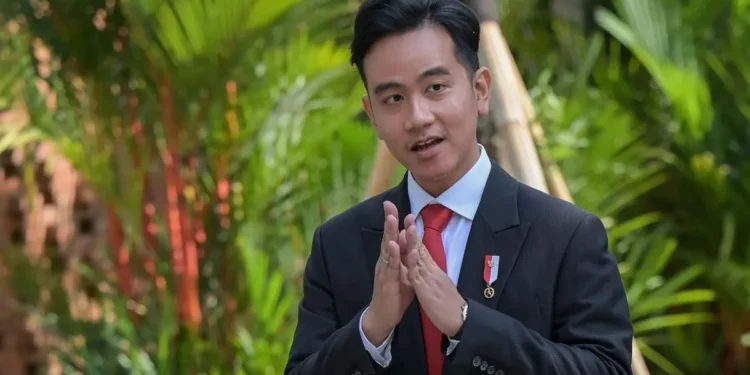 Dari aspek apapun Gibran tidak layak jadi wapres