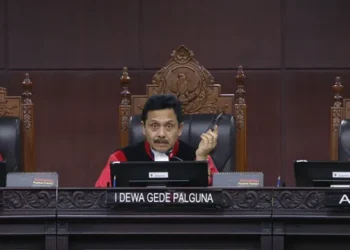 Tak melindungi hak warga negara dan jurnalis: pasal 21 UU Tipikor tahun 1999 digugat ke MK