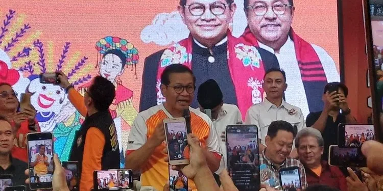 “Jakarta Menyala”, kesempatan buat prestasi bagi gubernur Pram
