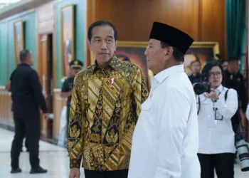 Pengampunan dari Prabowo sinyal balik arah politik istana?