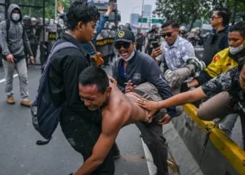 Aktor intelektual kerusuhan sulit ditemukan: adat operasi intelijen?