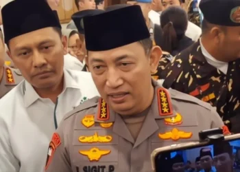 Desakan untuk memberhentikan kapolri kian bergema
