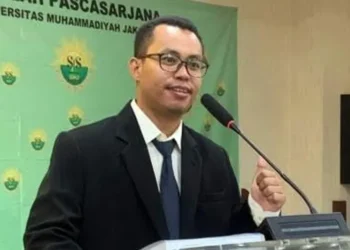 Akademisi UIN : santri wajib melek Politik