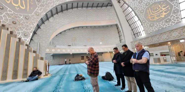 Anies tiba di Jerman, berkunjung ke Cologne Central Mosque