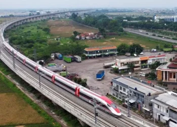 Balada kereta cepat Jakarta–Bandung: dari prestise jadi beban