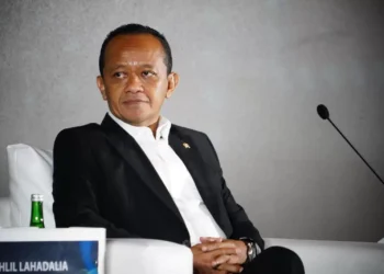 Pelaporan pembuat meme Bahlil bentuk pembungkaman demokrasi