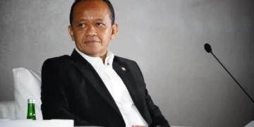 Pelaporan pembuat meme Bahlil bentuk pembungkaman demokrasi