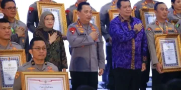 Reformasi polri, ketua dewan pers nilai polisi terlalu jauh masuk wilayah politik