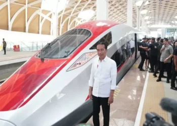 Siaga 98: proyek kereta cepat whoosh harus diaudit ulang