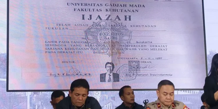 Benny Parapat: gugatan ijazah Jokowi terus ditolak, diskriminasi dalam penegakan hukum