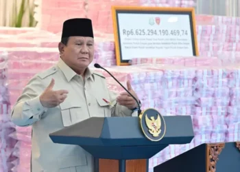 Terlalu sibuk dengan kekuasaan, Prabowo tak peduli rakyat?