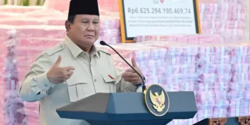 Terlalu sibuk dengan kekuasaan, Prabowo tak peduli rakyat?